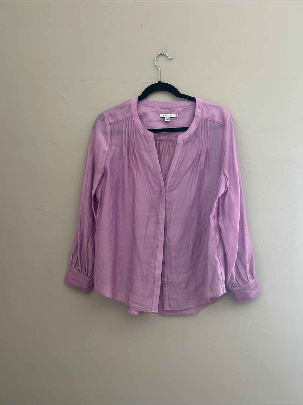 Chicos button top